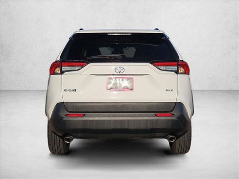 Used 2025 Toyota RAV4 XLE FWD image 7