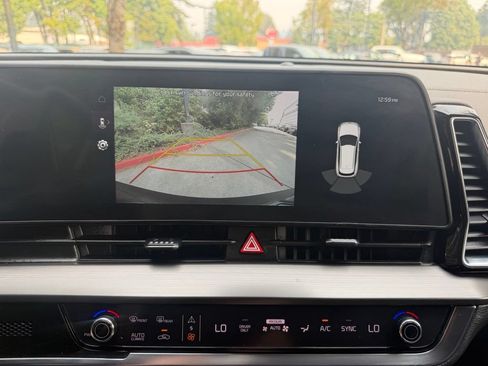 Certified 2025 Kia Sportage EX AWD/4WD image 18