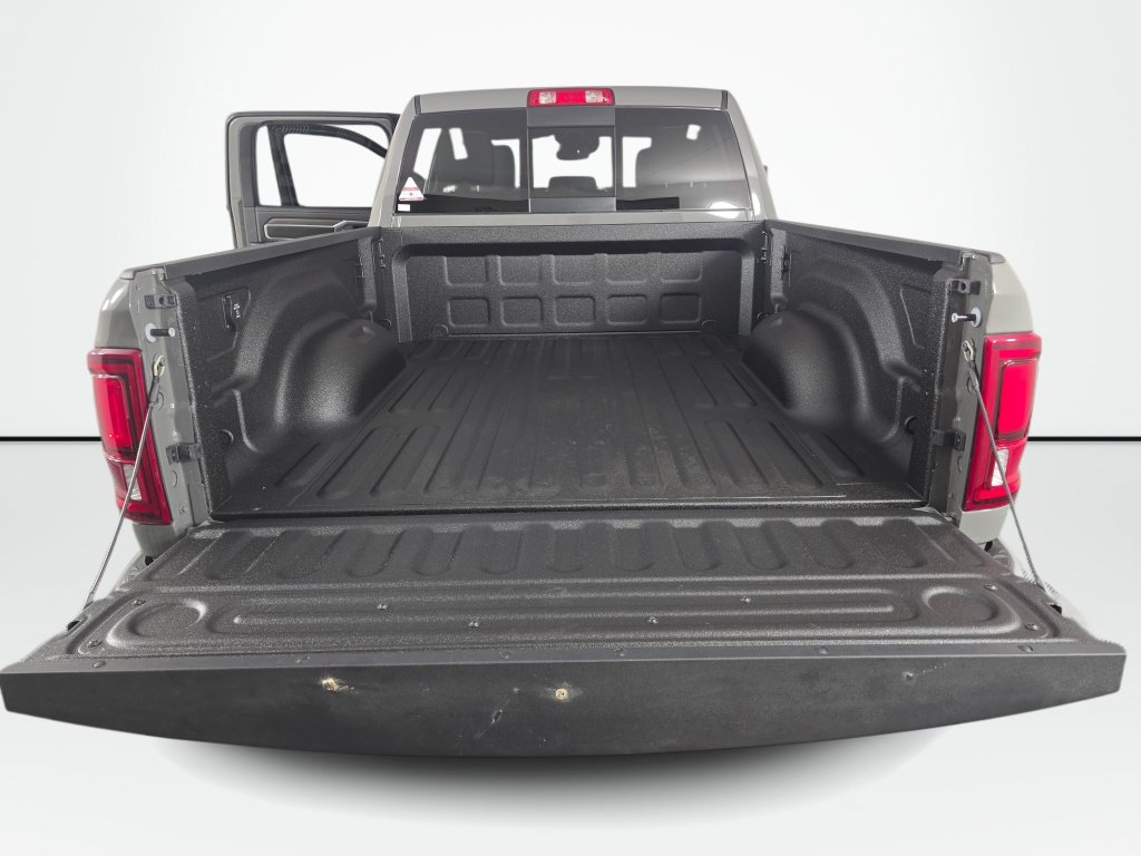 New 2026 RAM 2500 Laramie w/ Night Edition AWD/4WD image 20