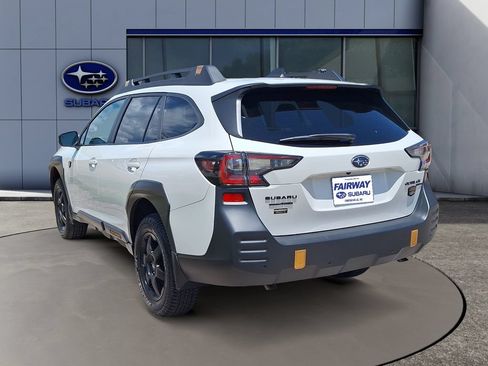 Certified 2025 Subaru Outback Wilderness w/ Wilderness Package AWD/4WD image 3