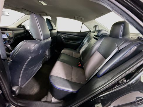 Used 2018 Toyota Corolla SE FWD image 24