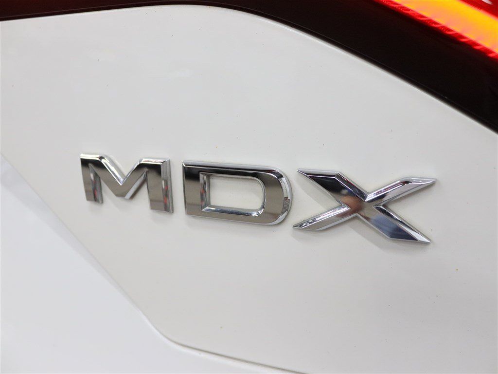 Used 2022 Acura MDX w/ Technology Package AWD/4WD image 9