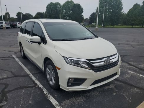 Used 2019 Honda Odyssey EX-L image 2