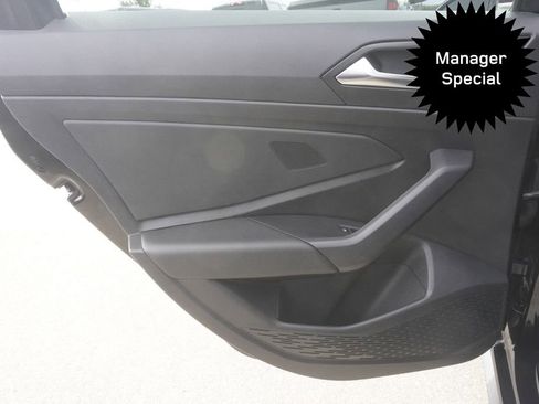 Used 2021 Volkswagen Jetta GLI Autobahn image 28