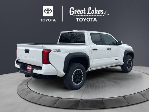 New 2026 Toyota Tacoma TRD Off-Road AWD/4WD image 5