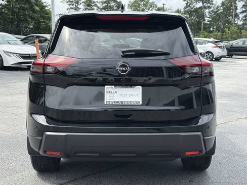 Used 2026 Nissan Rogue Dark Armor FWD image 4