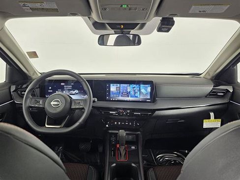 New 2026 Nissan Kicks SR w/ Cold Weather Package image 27