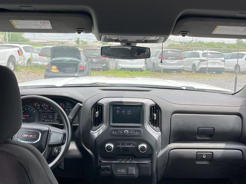 Used 2023 GMC Sierra 2500 Pro w/ Fleet Convenience Package AWD/4WD image 10