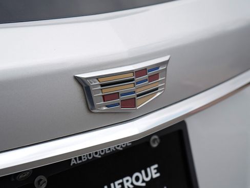 Used 2019 Cadillac XT5 Luxury AWD/4WD image 12
