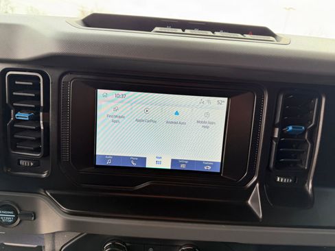 Used 2023 Ford Bronco Black Diamond image 21