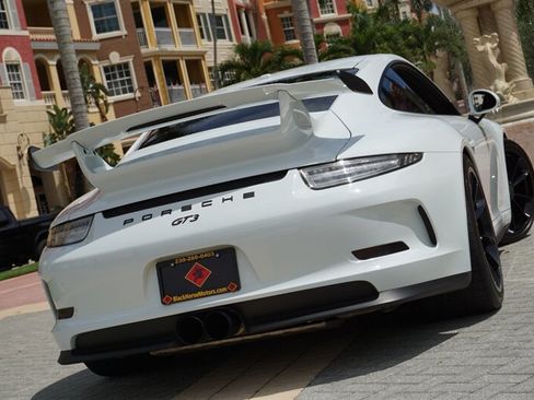 Used 2015 Porsche 911 GT3 RWD image 69