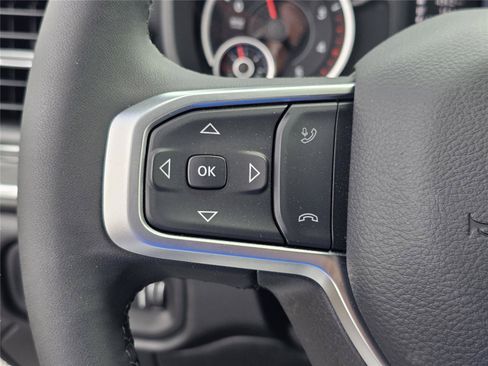 New 2026 RAM 2500 Big Horn AWD/4WD image 24