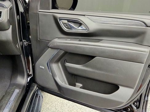 Used 2023 GMC Yukon SLT RWD image 24
