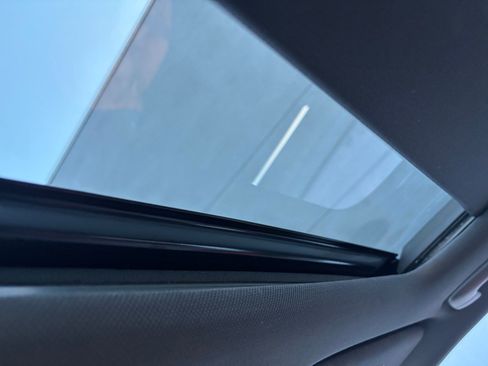 Used 2023 Genesis G70 2.0T w/ Sport Prestige Package image 19