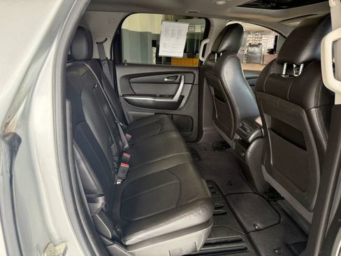 Used 2012 GMC Acadia SLT FWD image 13
