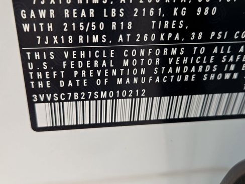 New 2025 Volkswagen Taos SE image 20