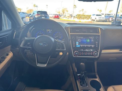 Used 2018 Subaru Legacy 3.6R Limited image 16