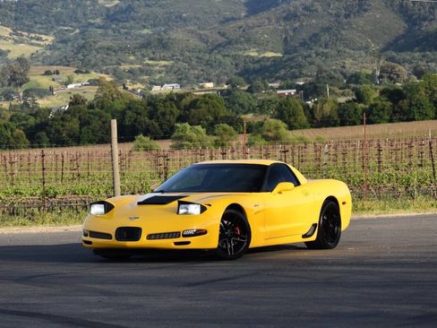 Used 2003 Chevrolet Corvette Z06 w/ Memory Package, 3 Drivers RWD image 16