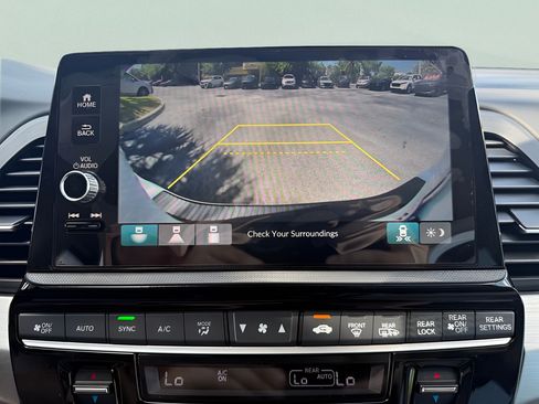 New 2026 Honda Odyssey EX-L image 24