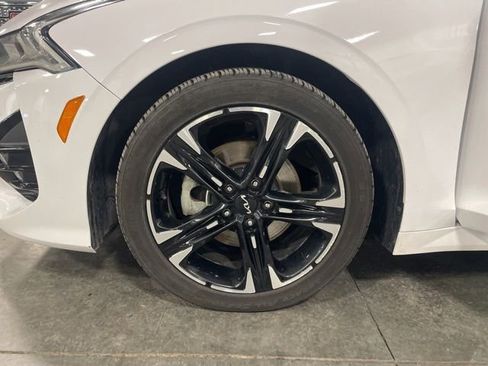 Used 2023 Kia K5 GT-Line image 11