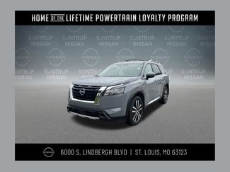 Certified 2025 Nissan Pathfinder Platinum w/ Cargo Package AWD/4WD 360° Tour