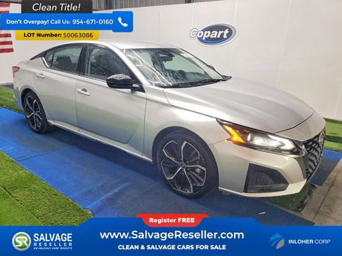 Used 2024 Nissan Altima 2.5 SR FWD image 5