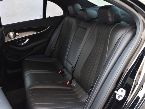 Used 2019 Mercedes-Benz E 300 image 23