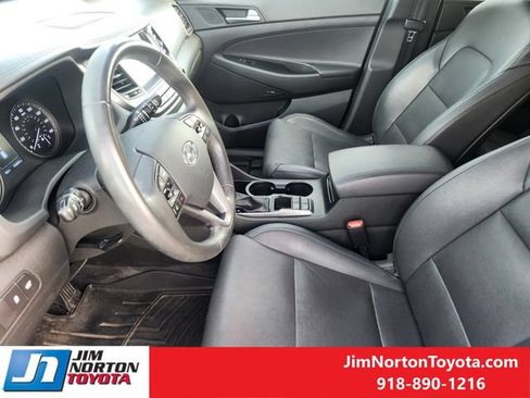 Used 2017 Hyundai Tucson Limited FWD image 13