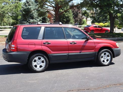 Used 2004 Subaru Forester 2.5X AWD/4WD image 4