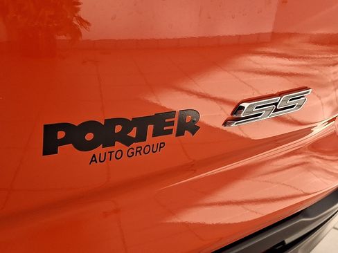 Used 2021 Chevrolet Camaro SS RWD image 30