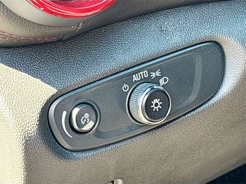 Used 2023 Chevrolet Blazer RS image 10