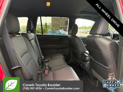 Used 2025 Honda Passport Black Edition image 15