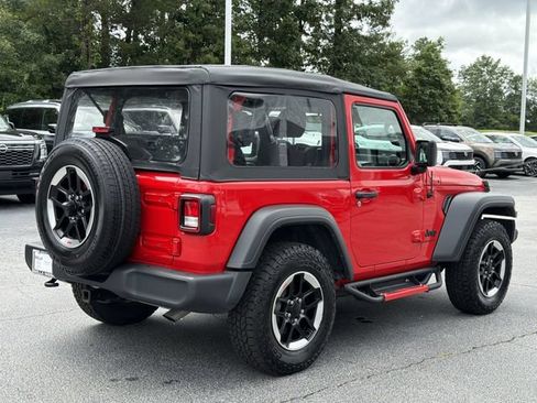 Used 2022 Jeep Wrangler Sport AWD/4WD image 7