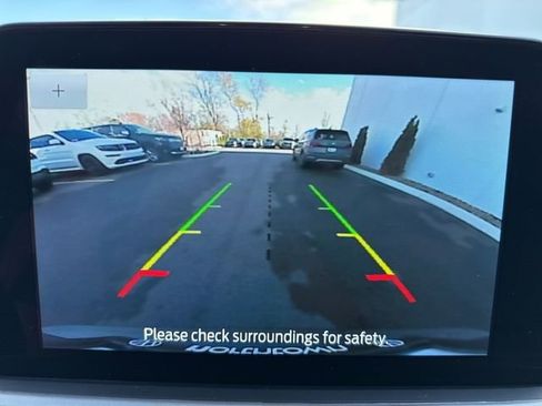 Used 2022 Ford Escape SE w/ Cold Weather Package image 16