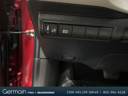 Used 2022 Toyota Corolla LE image 18