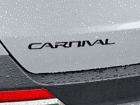 New 2026 Kia Carnival SX Prestige image 21