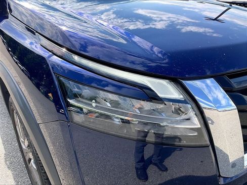 Used 2023 Nissan Pathfinder SL w/ SL Premium Package AWD/4WD image 32