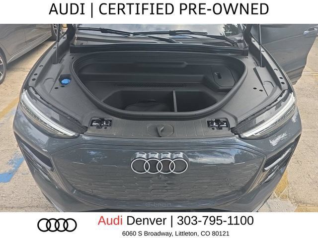 Used 2025 Audi Q6 e-tron Premium Plus w/ Premium Plus AWD/4WD image 3