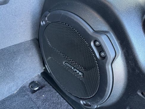 Used 2022 Jeep Wrangler Unlimited Rubicon 4xe w/ Cold Weather Group image 5