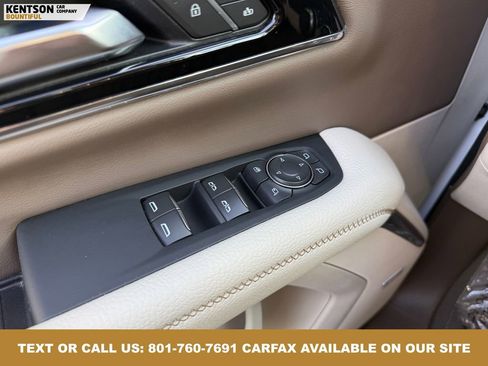 Used 2025 GMC Yukon XL Denali image 25