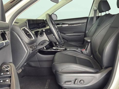 Used 2025 Kia Seltos EX w/ EX Sunroof Package FWD image 13