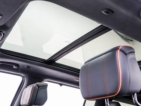 Used 2022 Jeep Grand Wagoneer Series II w/ Convenience Group III image 44