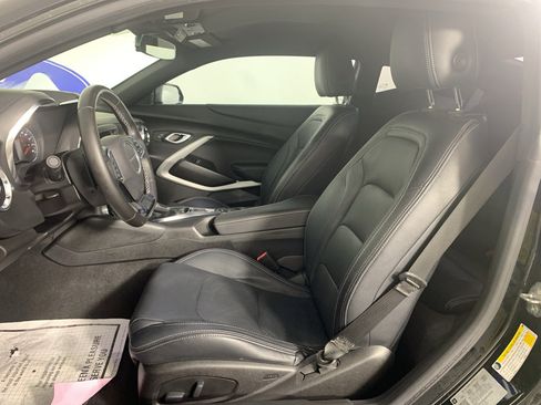 Used 2019 Chevrolet Camaro LT RWD image 16