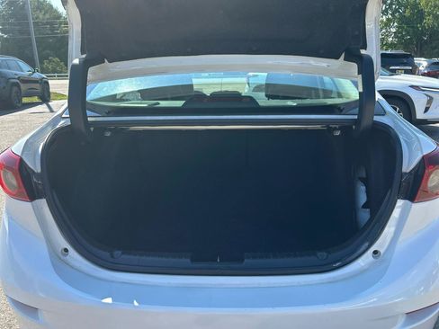 Used 2017 MAZDA MAZDA3 Grand Touring FWD image 23