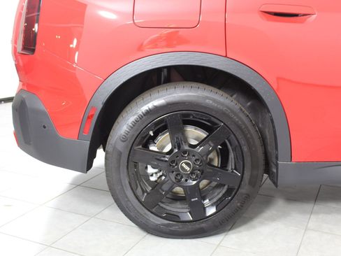 New 2026 MINI Cooper Countryman S w/ Comfort Package Max image 10