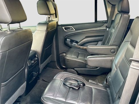 Used 2018 GMC Yukon Denali image 5