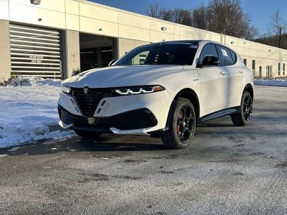 New 2026 Alfa Romeo Tonale w/ Quick Order Package 23H Volce