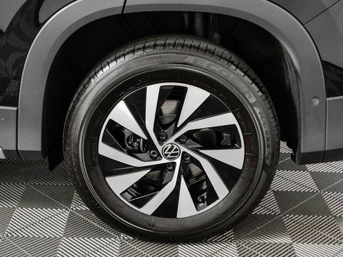 Certified 2025 Volkswagen Tiguan S AWD/4WD image 39
