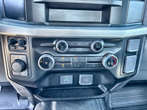 Used 2024 Ford F250 XL w/ XL Chrome Package AWD/4WD image 16