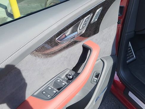 Used 2024 Audi SQ7 Prestige image 7